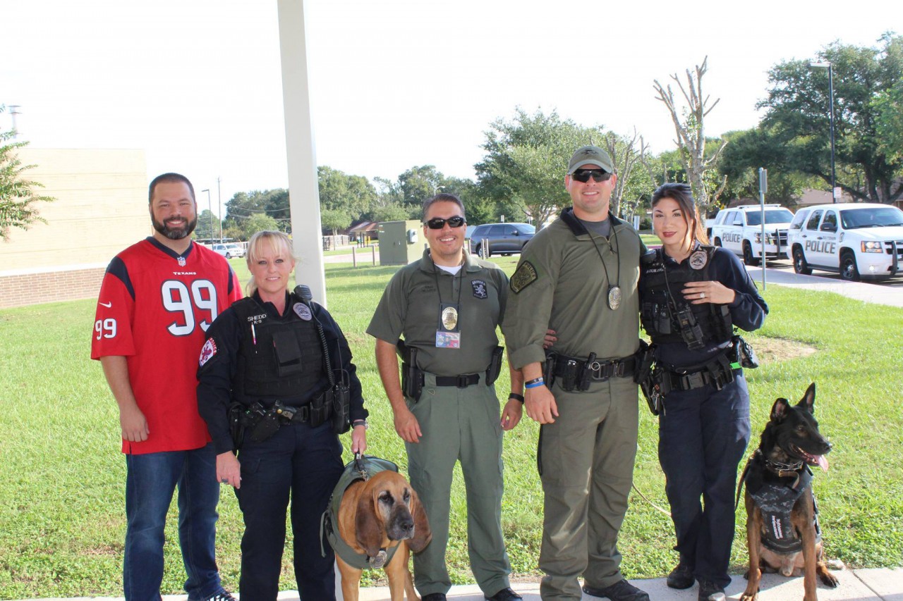 Our Community Needs Your Help! Baytown Municipal Police Association